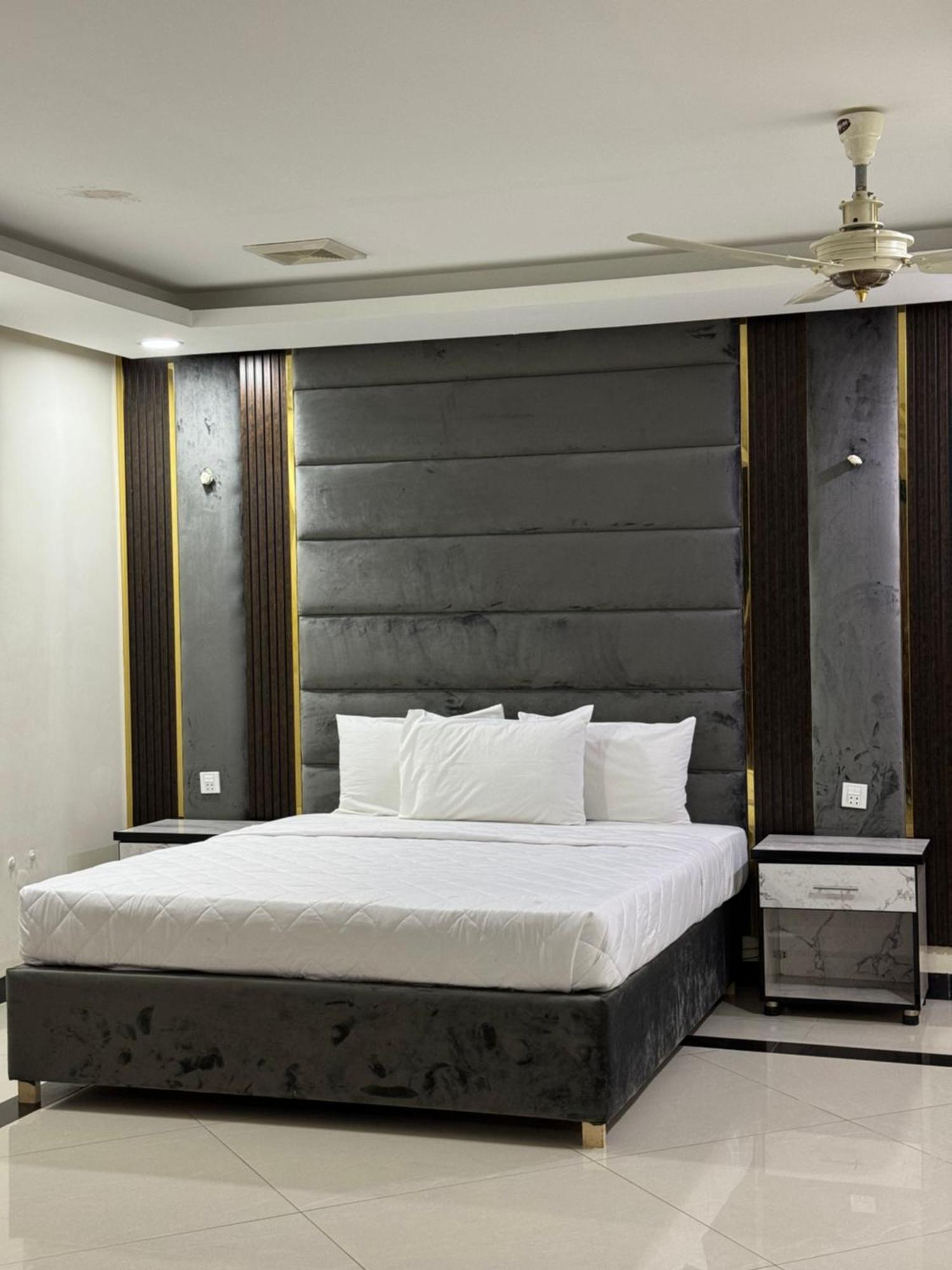 Rose Valet Guest House Islamabad Exterior foto
